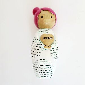 Hallmark Collector Azusa Omura Sister Doll